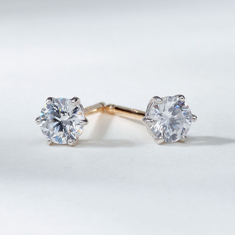 2부 랩 다이아몬드 귀걸이 6프롱 요약정보 및 구매