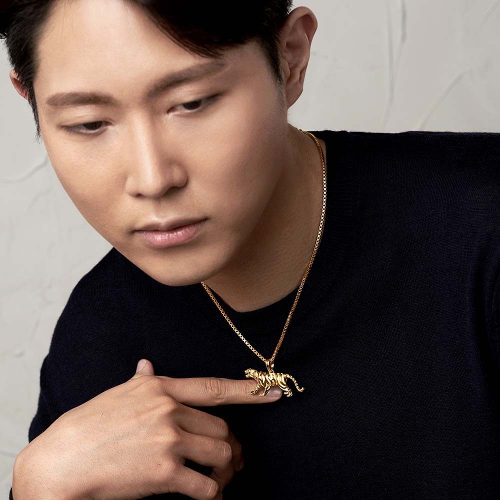 산 호랑이 메달 목걸이 요약정보 및 구매