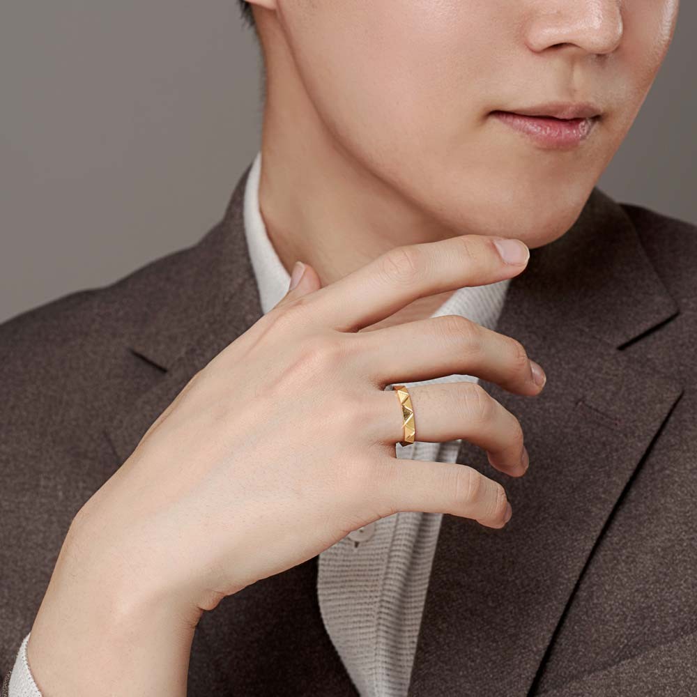 피라미드 컷팅 남자 반지 요약정보 및 구매